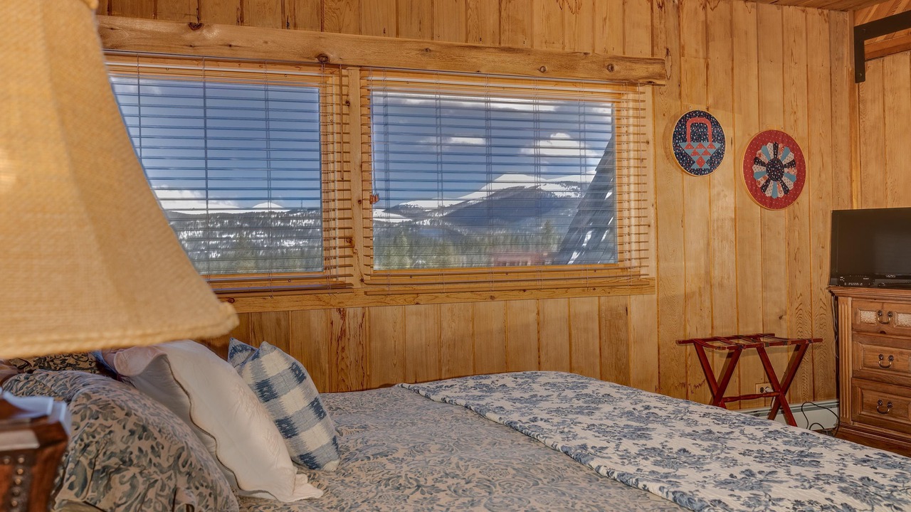 Photo of Bedroom in Breckenridge