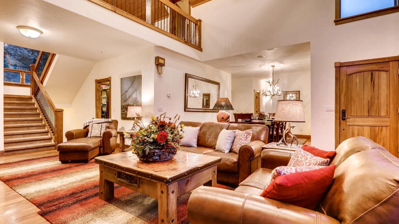 Photo of Livingroom in Blue River