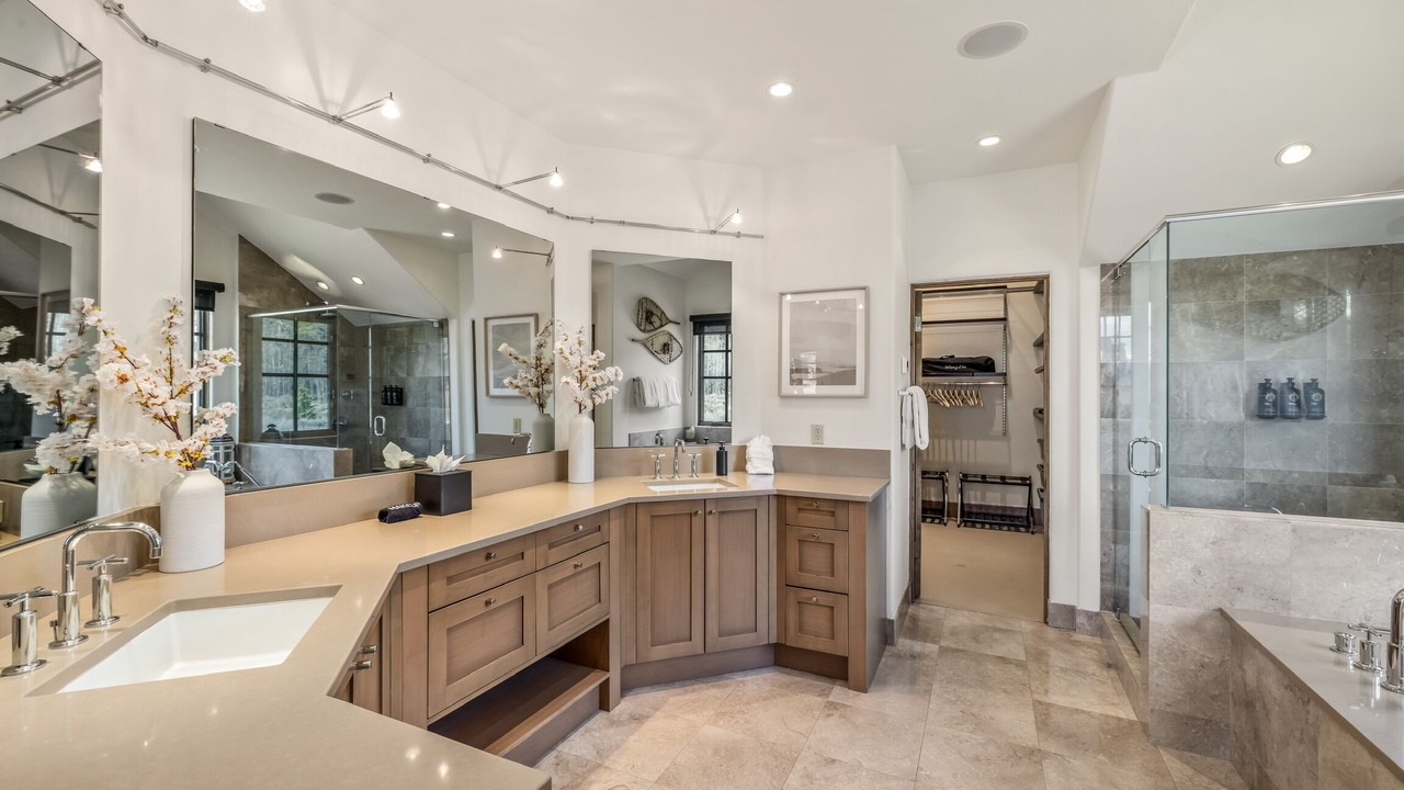 Photo of Bathroom in The Highlands