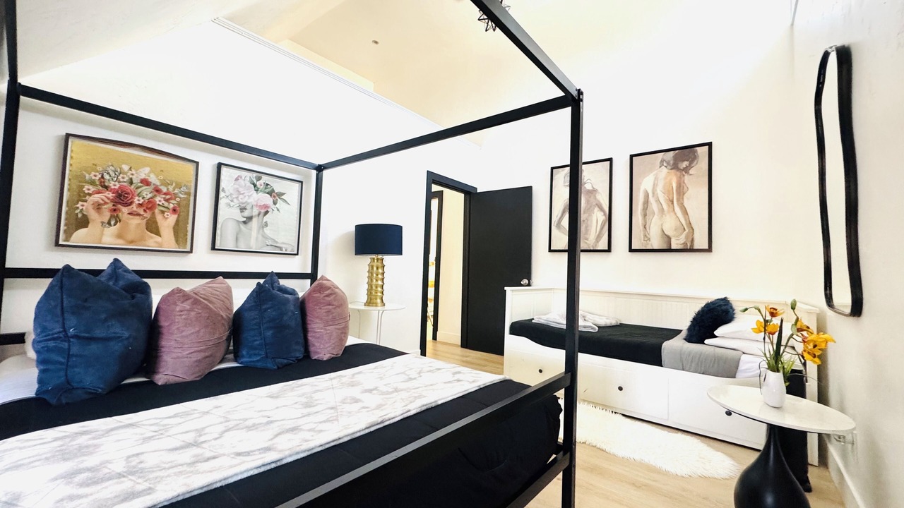 Photo of Bedroom in City Park West
