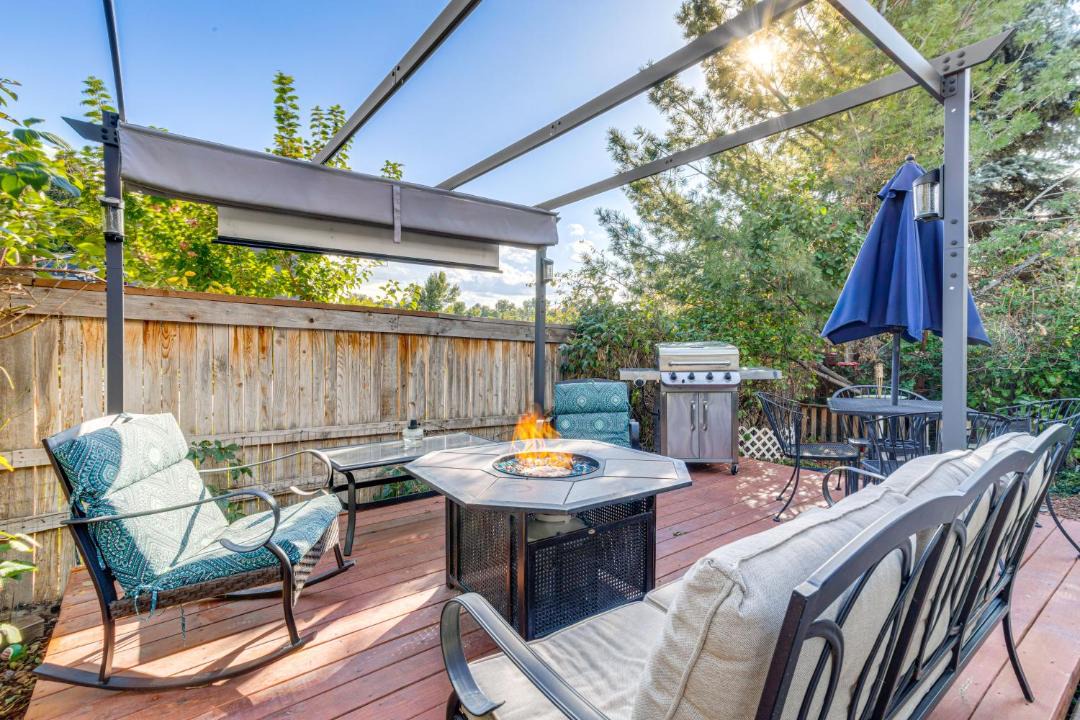 Photo of Patio Balcony in Prides Crossing