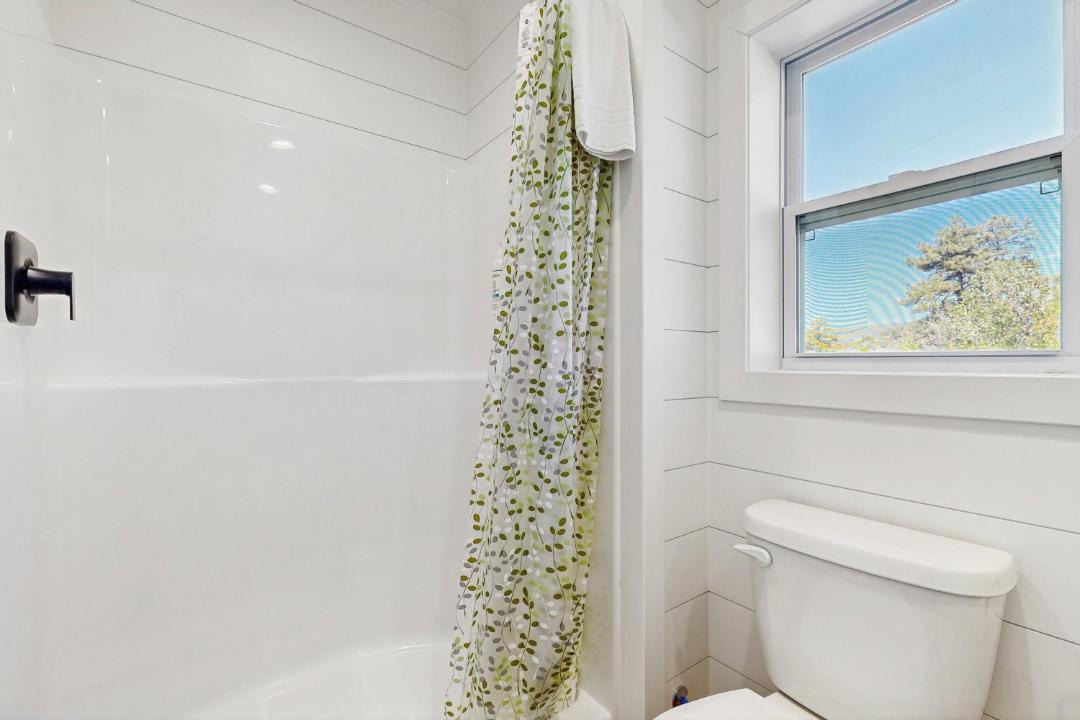 Photo of Bathroom in Aspen Springs
