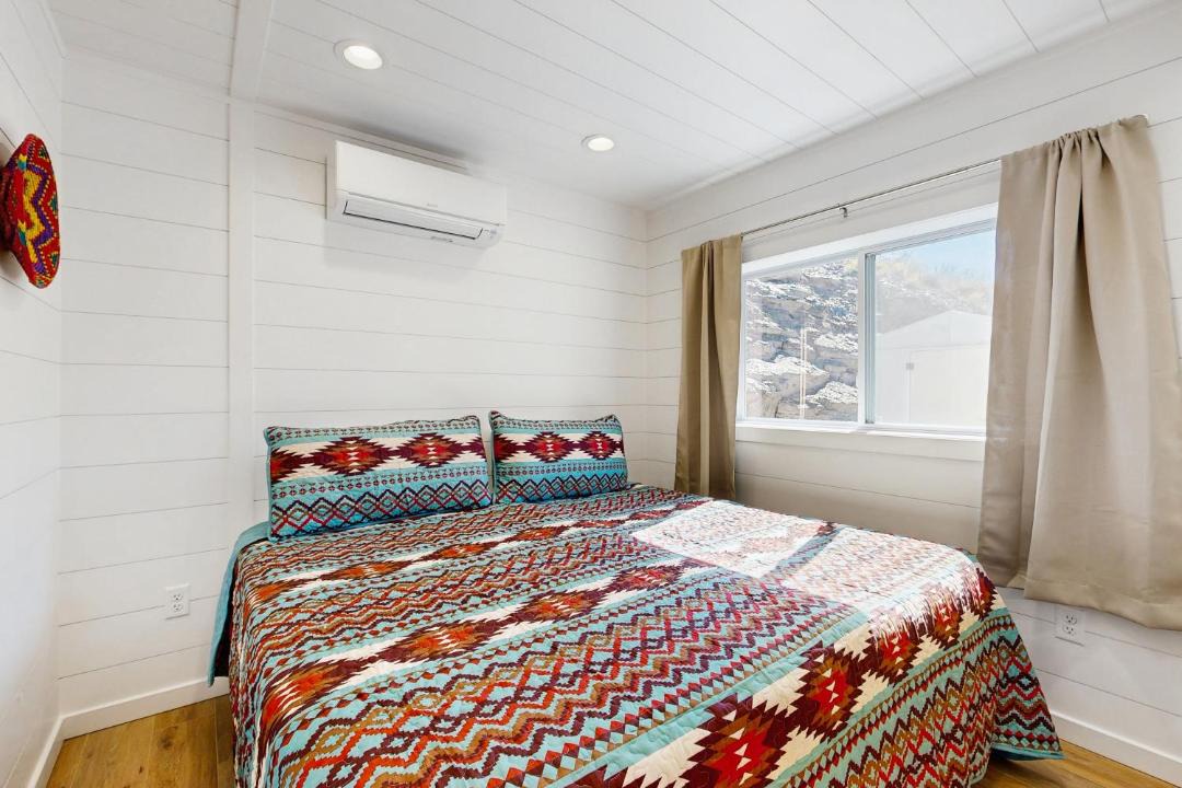Photo of Bedroom in Aspen Springs