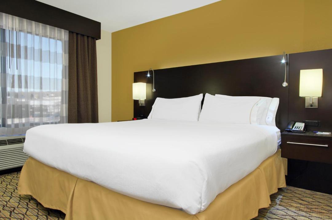 Photo of Bedroom in Colorado Springs