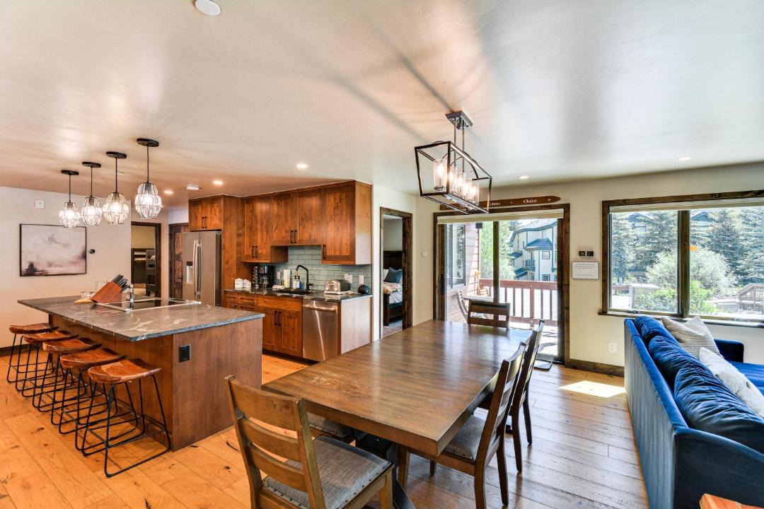 Photo of Kitchen in Four O'Clock