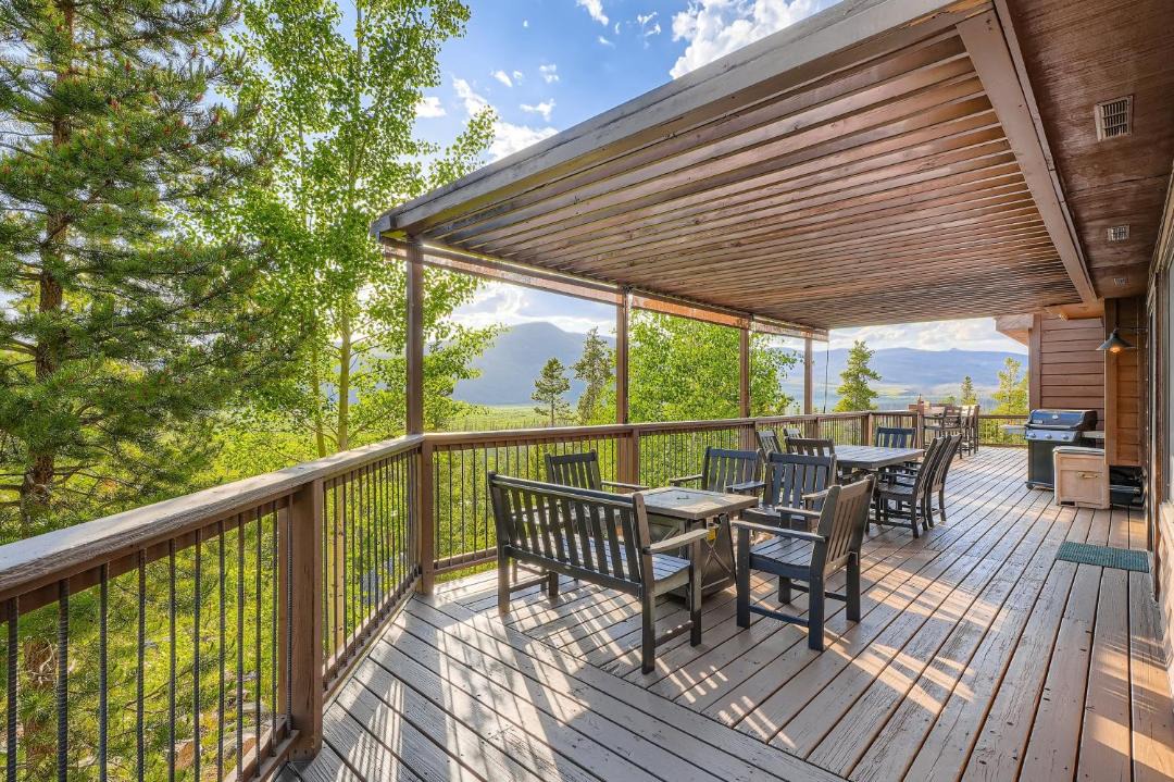 Photo of Patio Balcony in Grand Lake