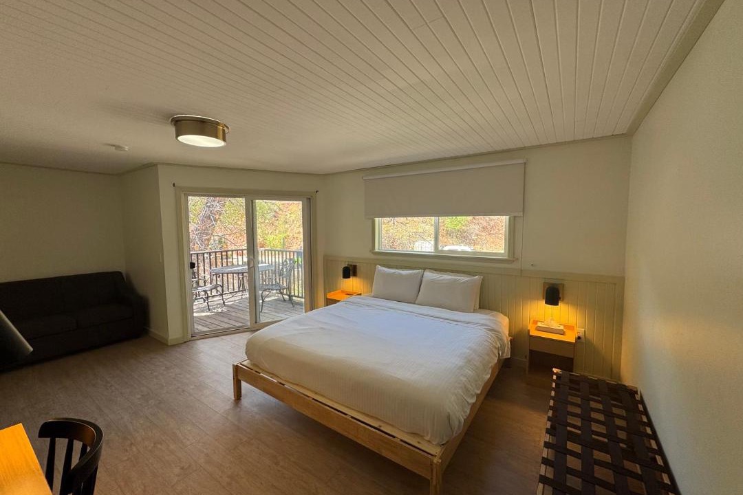 Photo of Bedroom in Manitou Springs Historic District
