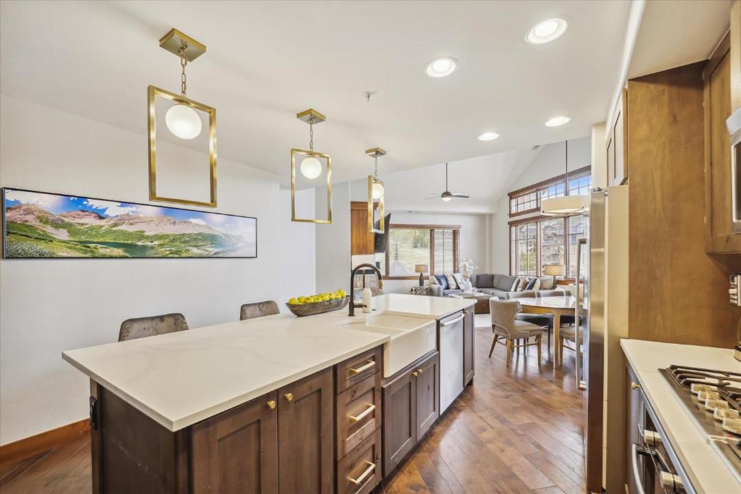 Photo of Kitchen in Peak 8