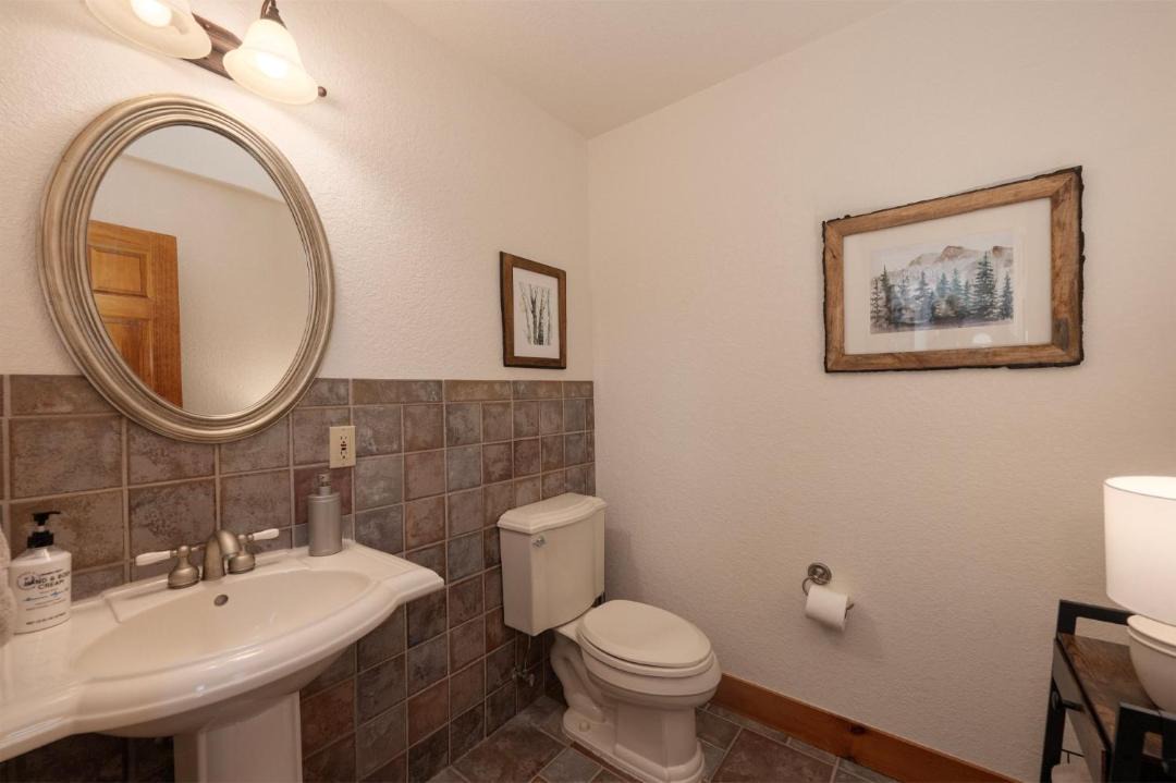 Photo of Bathroom in Grand Lake