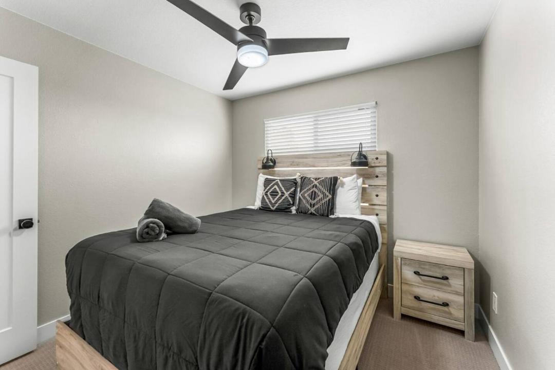 Photo of Bedroom in Scenic Heights