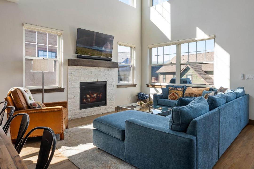 Photo of Livingroom in Rendezvous
