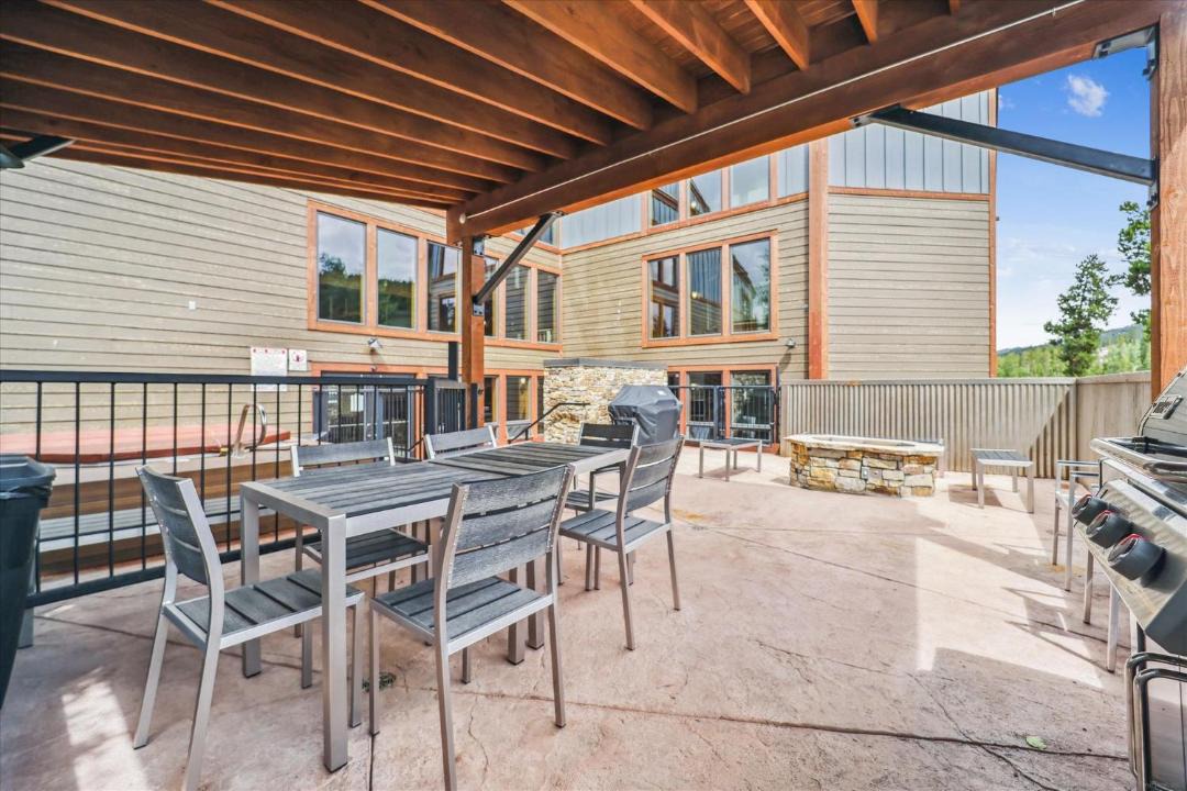 Photo of Patio Balcony in Historic District