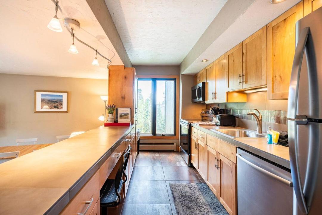 Photo of Kitchen in Peak 8