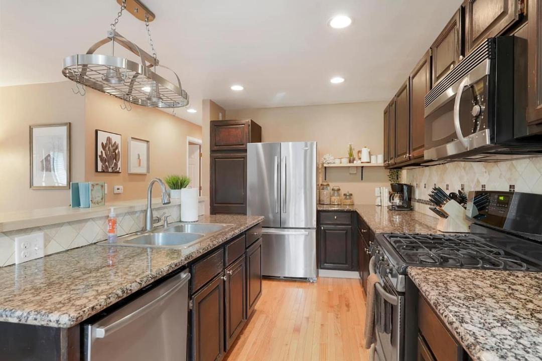 Photo of Kitchen in Arvada Plaza Area
