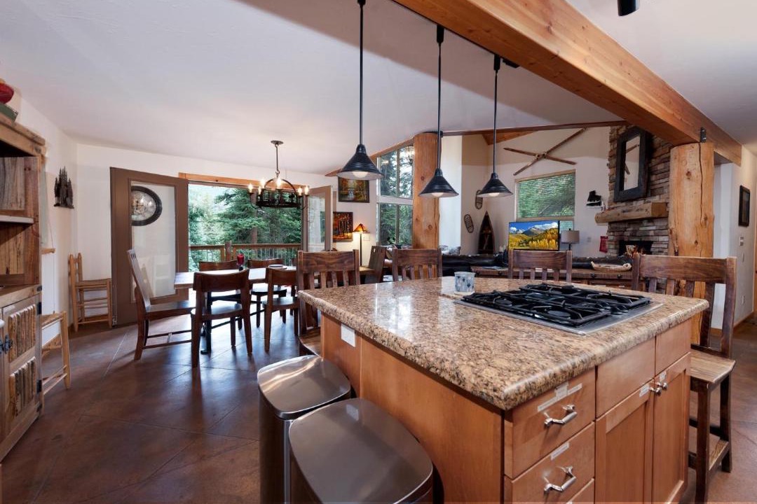 Photo of Kitchen in Columbine Lake