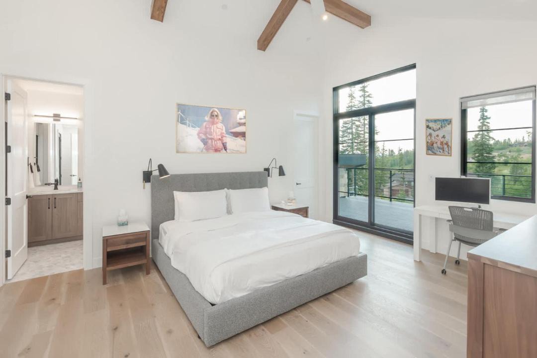 Photo of Bedroom in Rendezvous