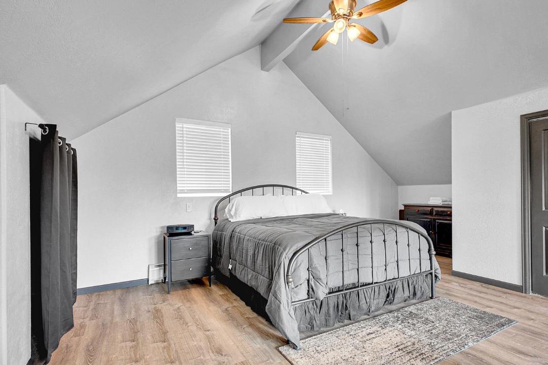 Photo of Bedroom in Idaho Springs
