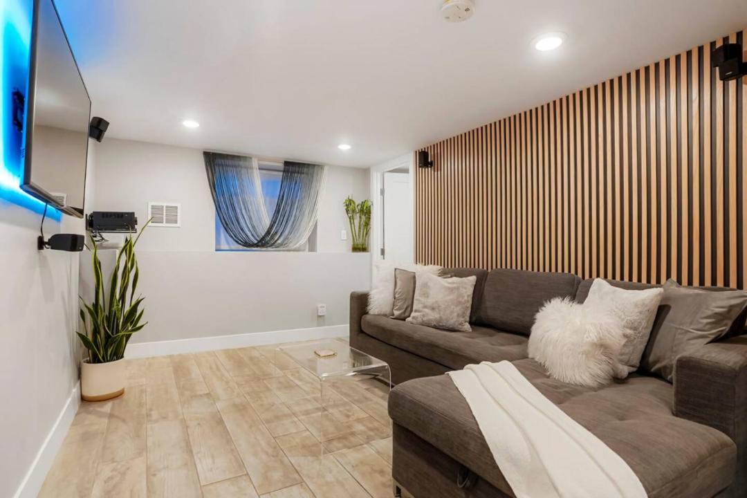 Photo of Livingroom in Barnum
