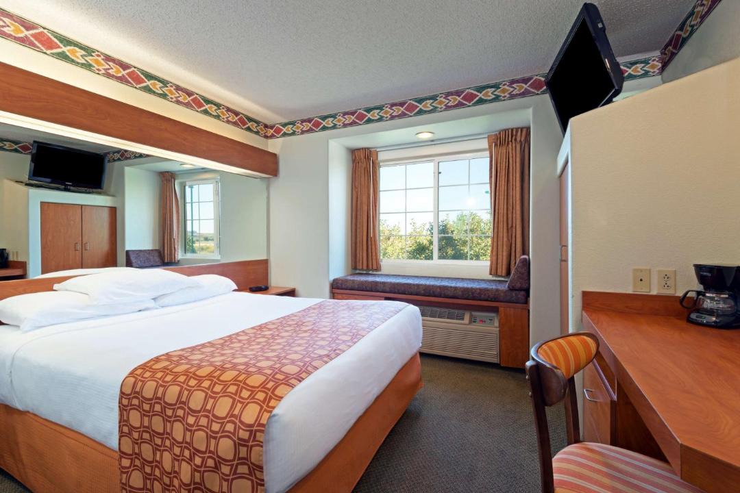Photo of Bedroom in Pueblo