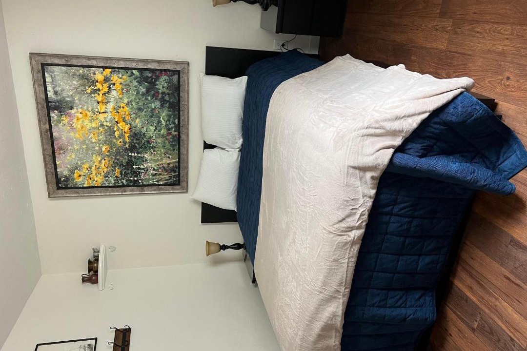 Photo of Bedroom in Idaho Springs