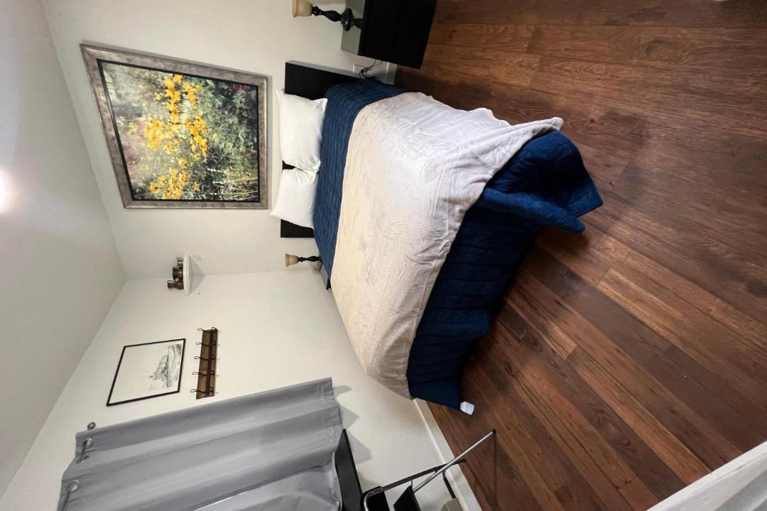 Photo of Bedroom in Idaho Springs