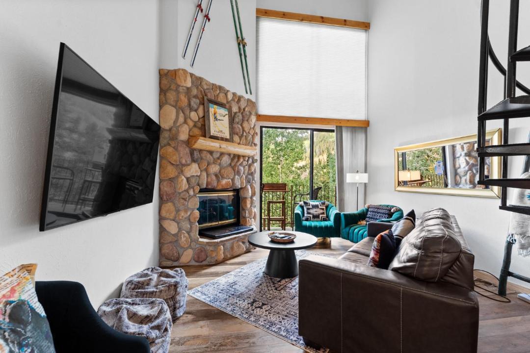 Photo of Livingroom in East Village at Copper
