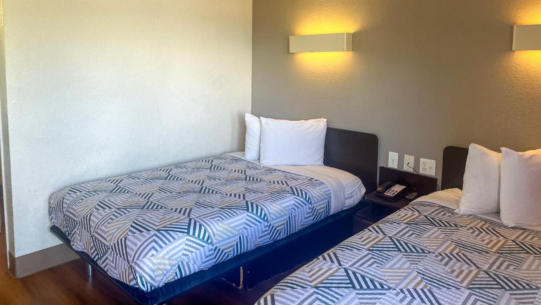 Photo of Bedroom in Dupont