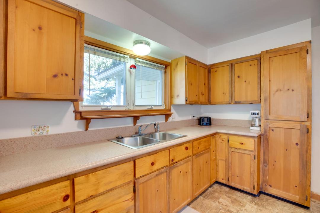 Photo of Kitchen in Lazear