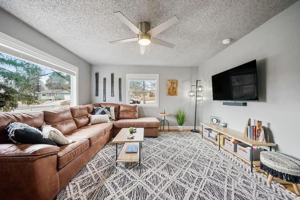 Photo of Livingroom in West Colorado Springs
