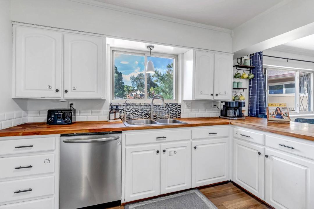 Photo of Kitchen in Cheyenne Meadows