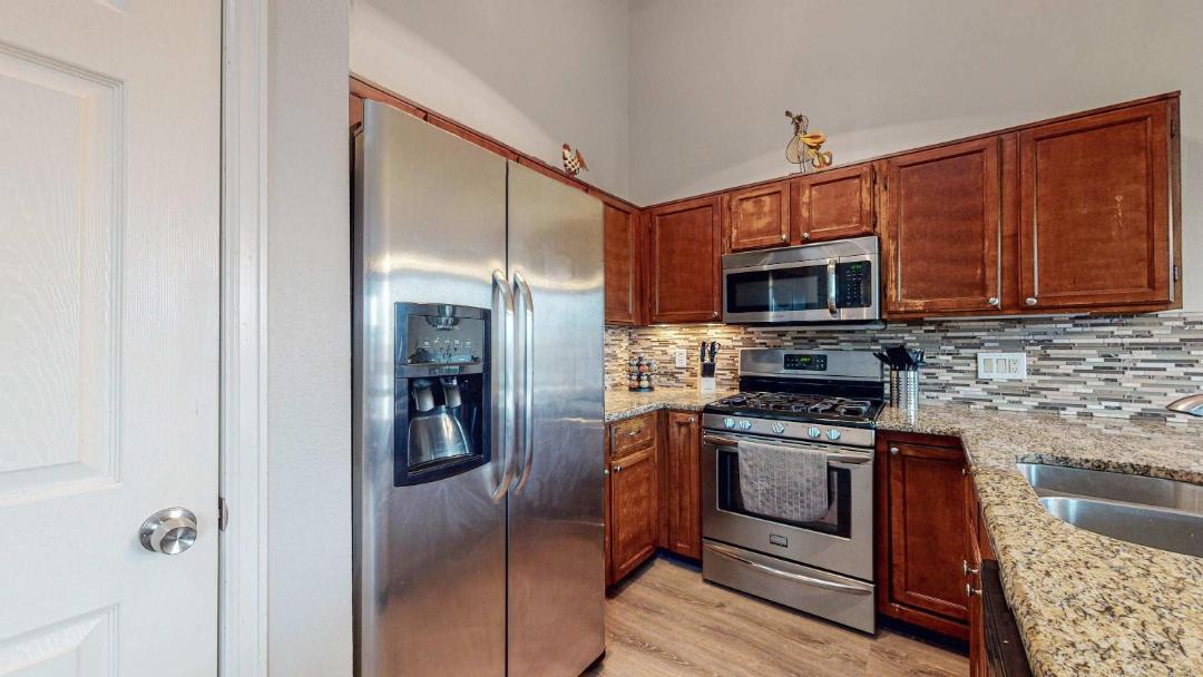 Photo of Kitchen in Prides Crossing