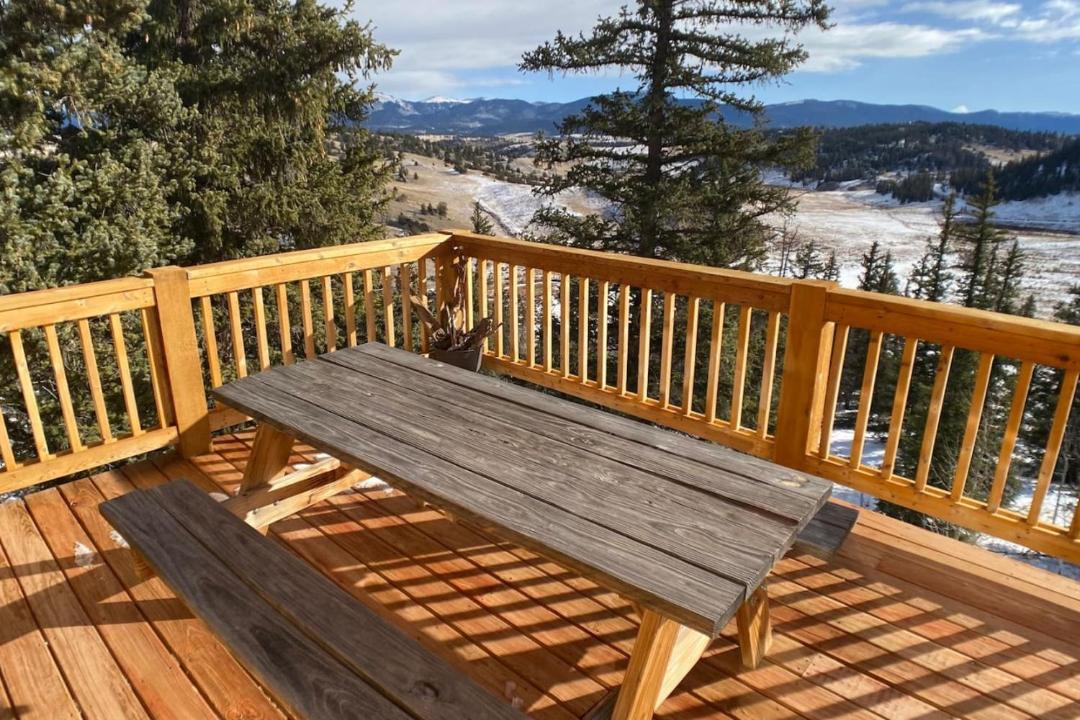 Photo of Patio Balcony in Indian Mountain