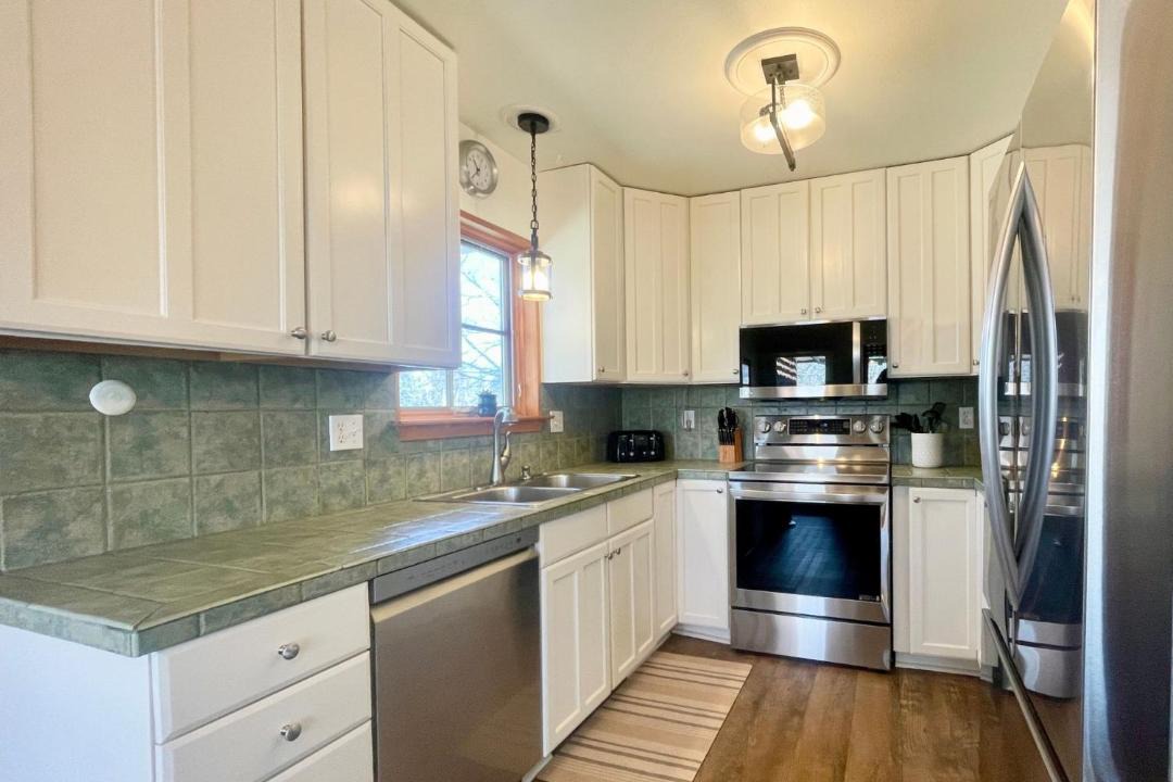 Photo of Kitchen in Cedar Village