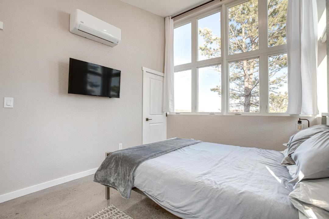 Photo of Bedroom in Golden