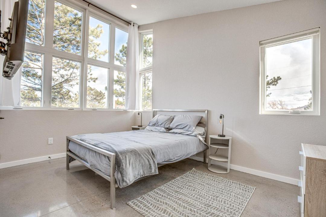 Photo of Bedroom in Golden