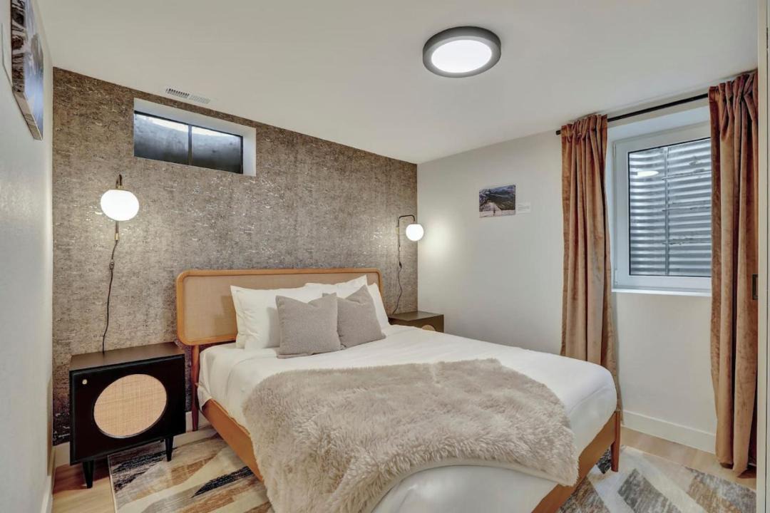 Photo of Bedroom in Scenic Heights