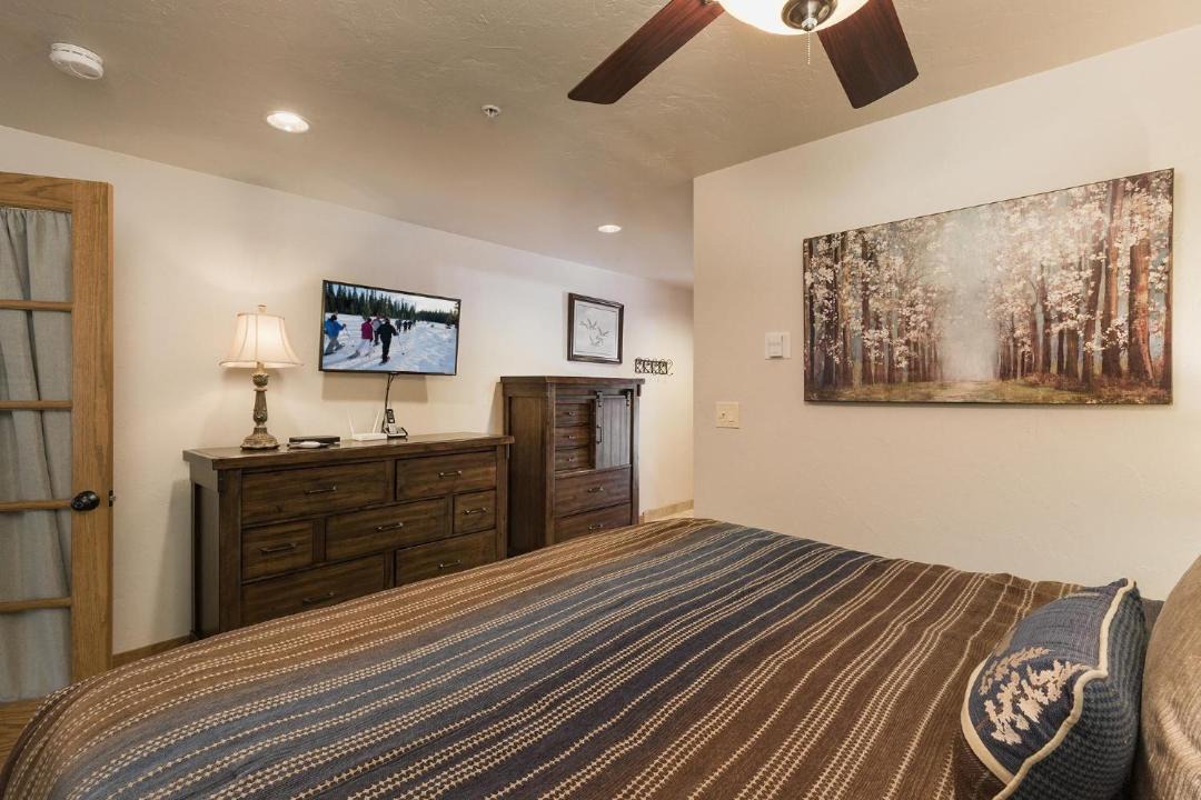 Photo of Bedroom in Purgatory