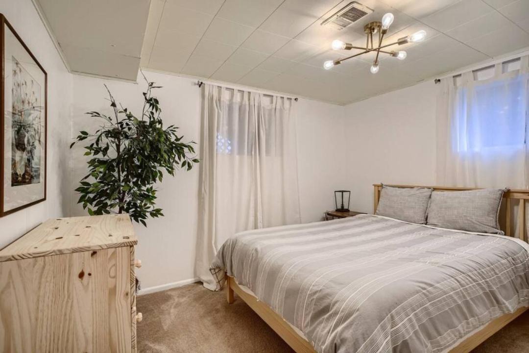 Photo of Bedroom in Edgewater