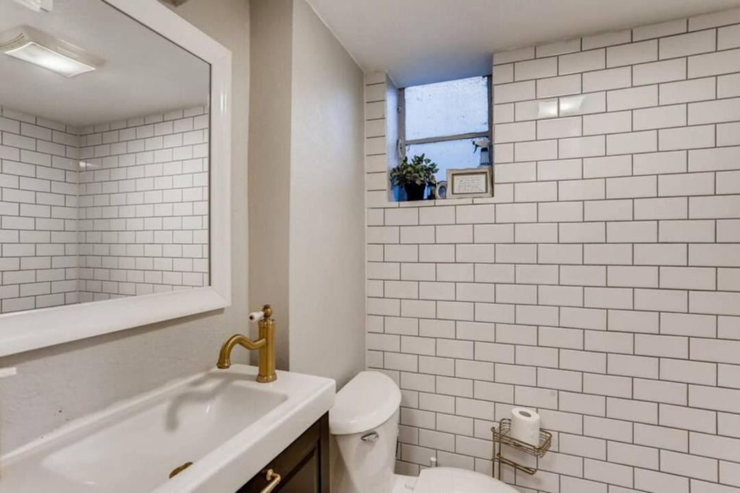 Photo of Bathroom in Speer