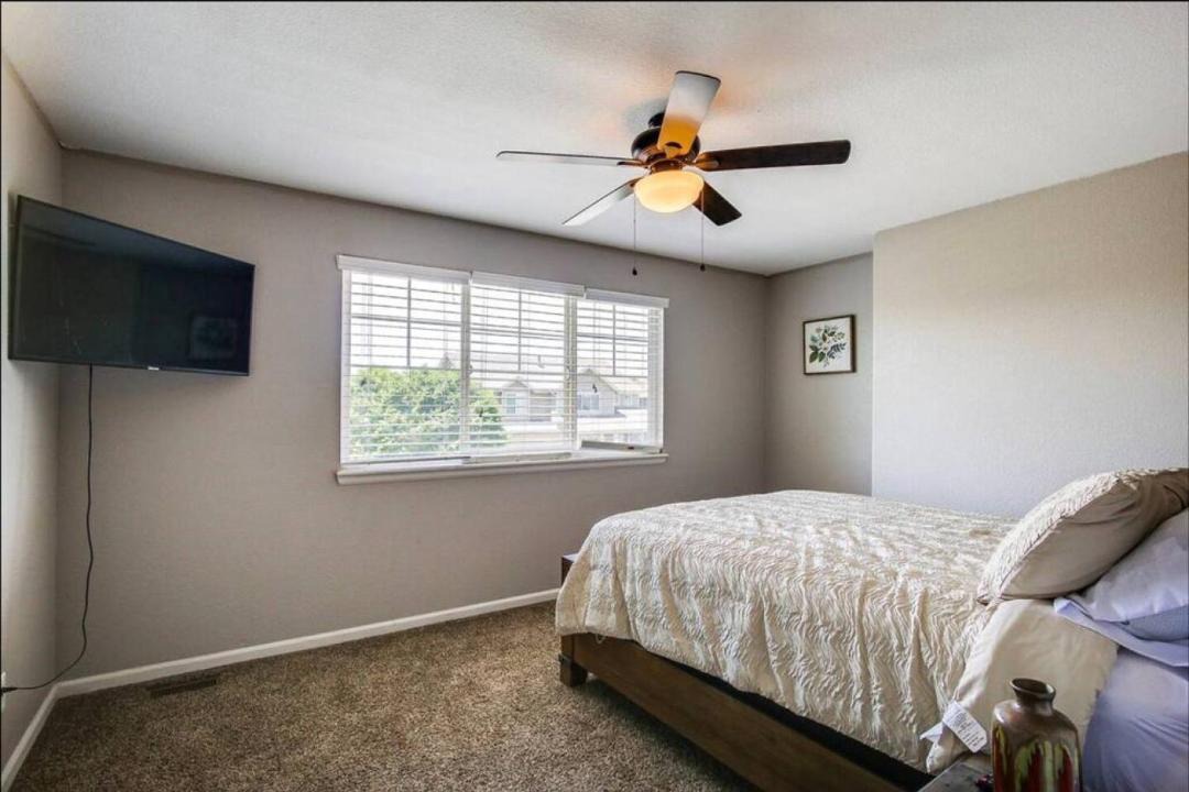 Photo of Bedroom in Commerce City