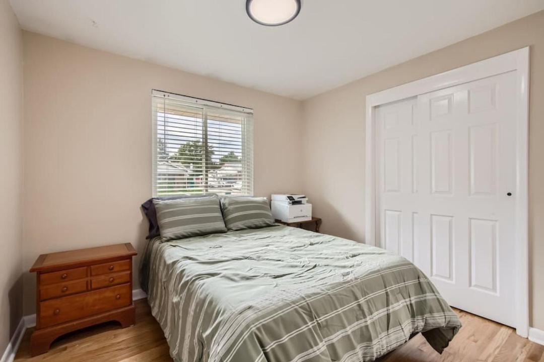 Photo of Bedroom in Lakewood