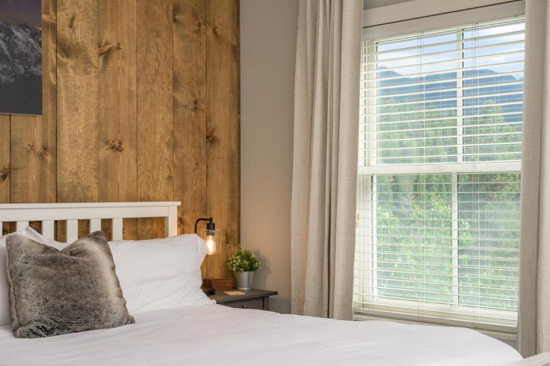 Photo of Bedroom in Black Hawk