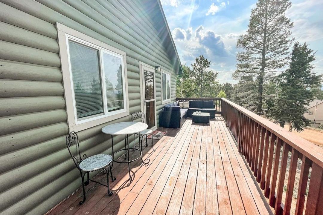 Photo of Patio Balcony in Divide