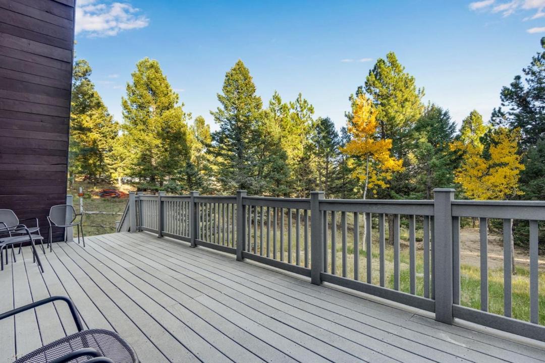 Photo of Patio Balcony in Woodland Park