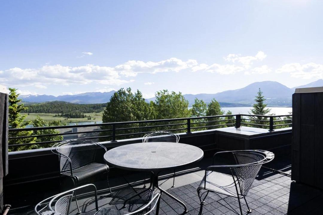 Photo of Patio Balcony in Corinthian Hills