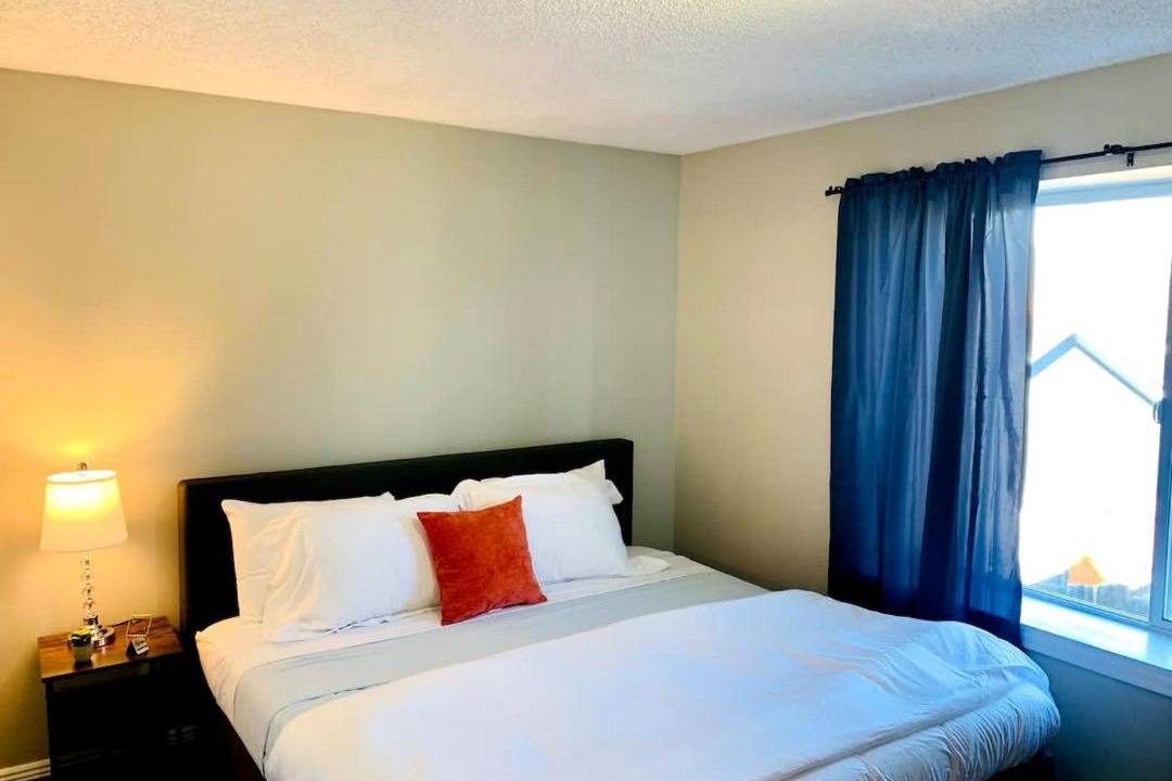 Photo of Bedroom in Aurora