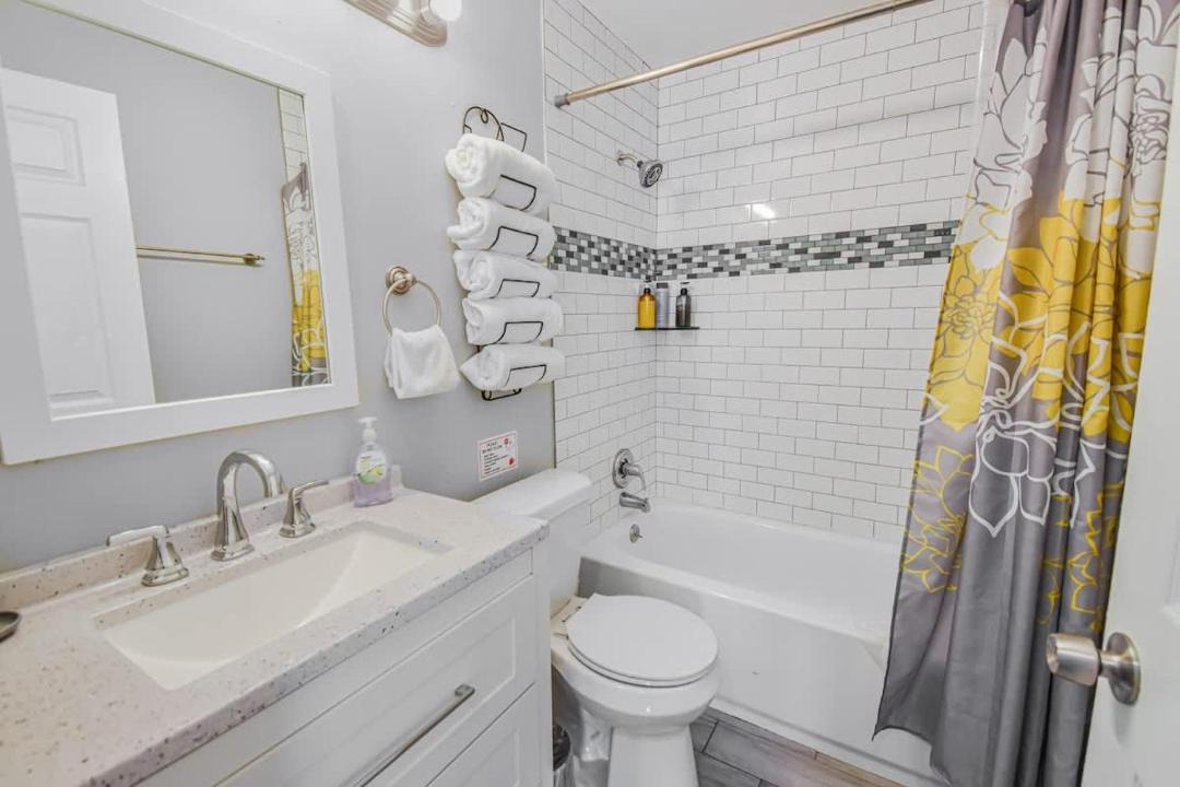 Photo of Bathroom in Aurora