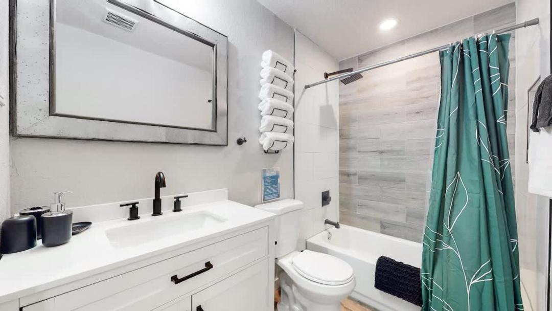 Photo of Bathroom in Jewell Heights - Hoffman Heights