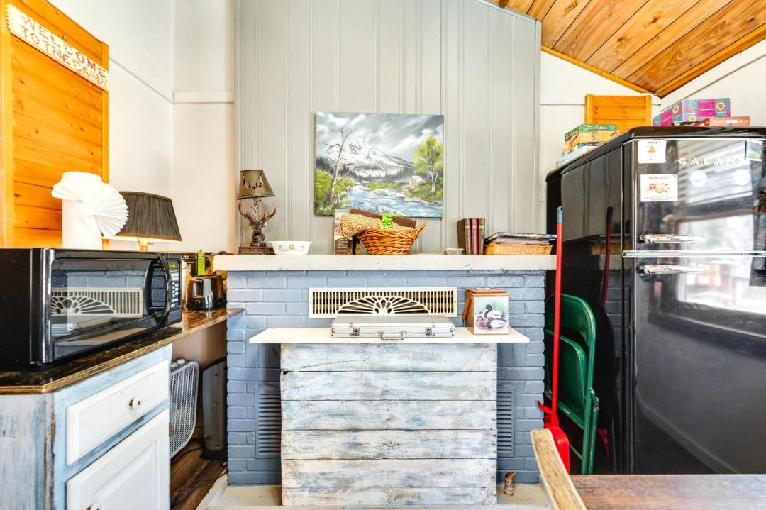 Photo of Kitchen in Drake
