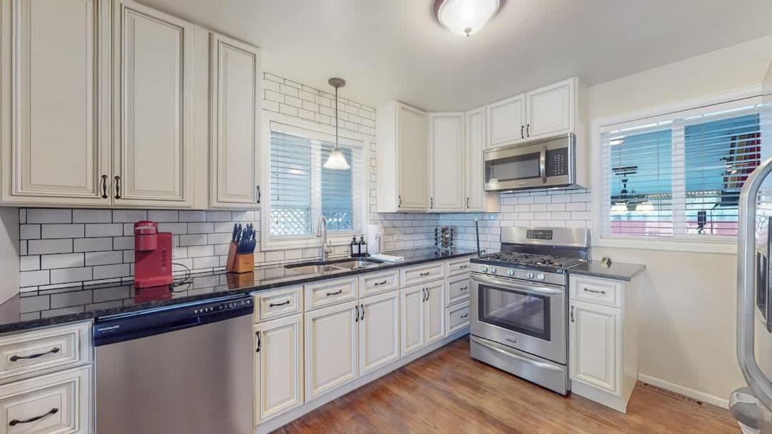 Photo of Kitchen in Twin Lakes